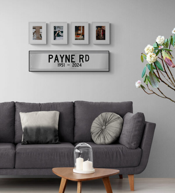 Street Sign Double Year (inc. $100 gift card)  - Image 3