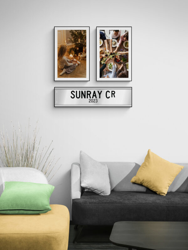 Dream Street Sign Single Year - Image 8